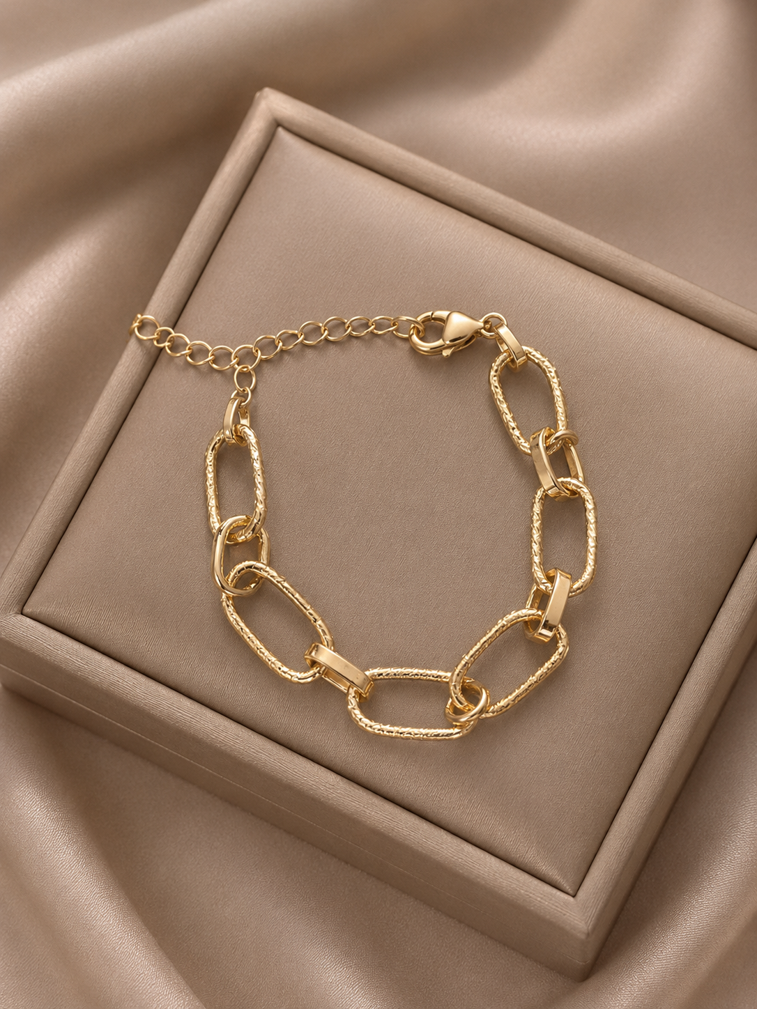 Aurora Link Chain Bracelet