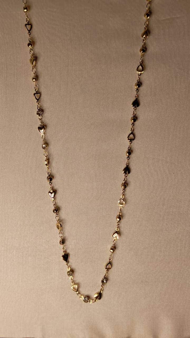 Heart Charm Chain Necklace | Elegant Gold Statement Necklace