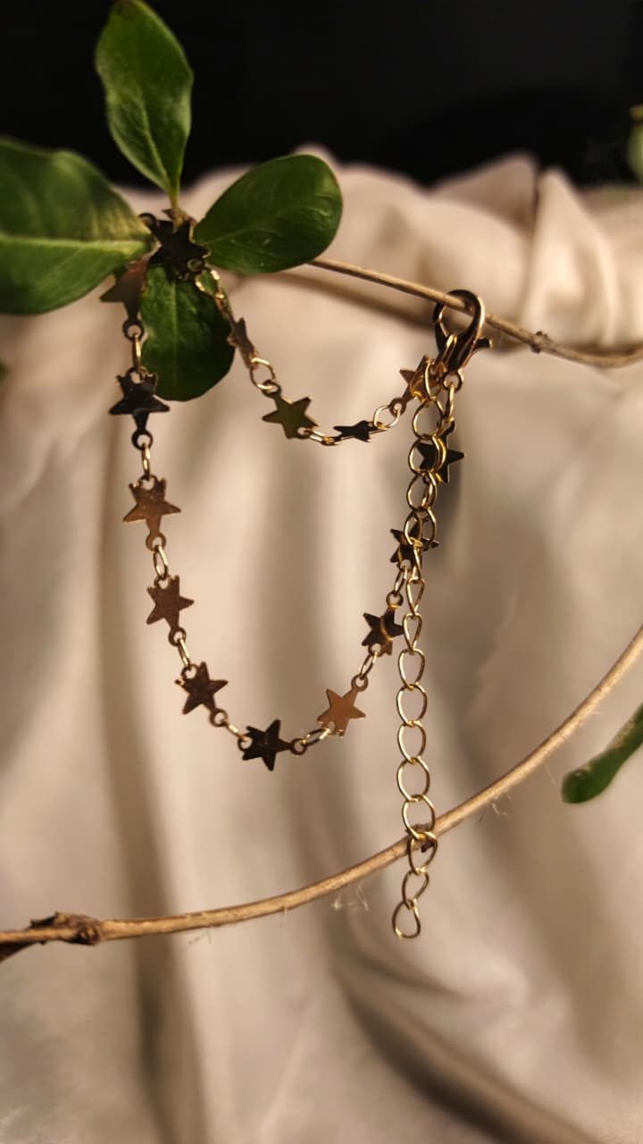 Twinkle Star Bracelet | Golden Star Charm Bracelet